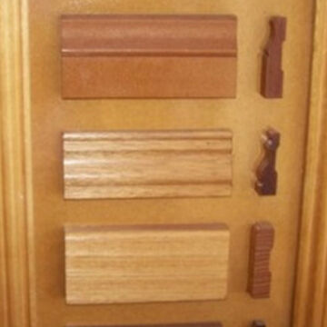 mouldings door